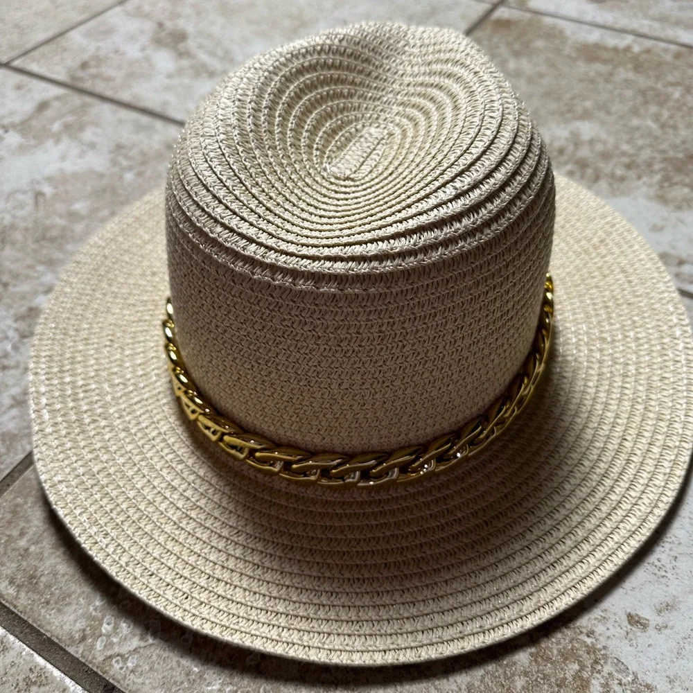 Straw Hat - Picture 6 of 10